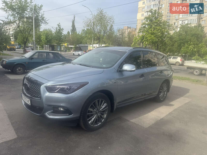 Позашляховик / Кросовер Infiniti QX60 2016 в Києві