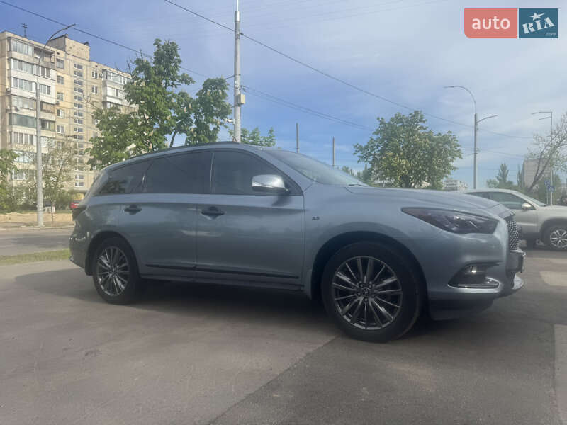 Позашляховик / Кросовер Infiniti QX60 2016 в Києві