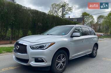 Позашляховик / Кросовер Infiniti QX60 2016 в 