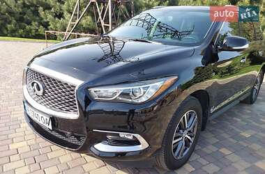 Внедорожник / Кроссовер Infiniti QX60 2018 в 