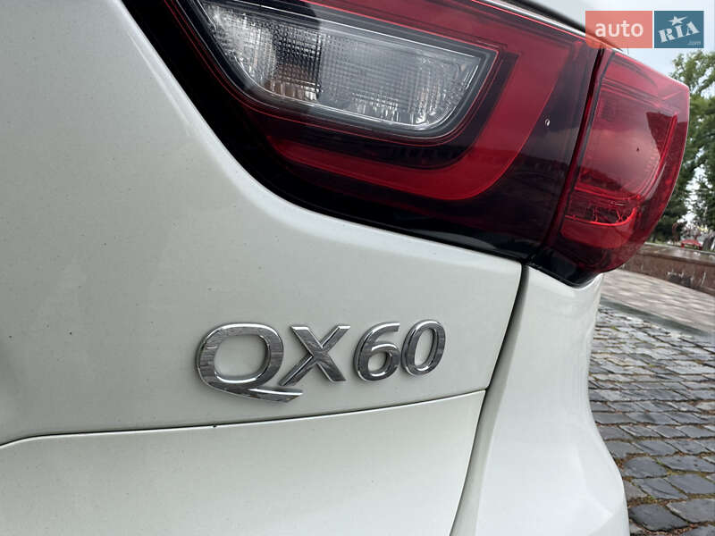 Внедорожник / Кроссовер Infiniti QX60 2018 в Киеве