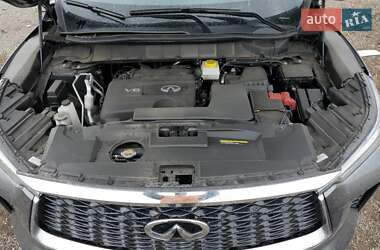 Позашляховик / Кросовер Infiniti QX60 2023 в 