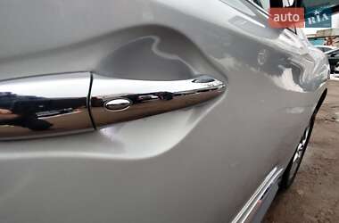 Позашляховик / Кросовер Infiniti QX60 2014 в 