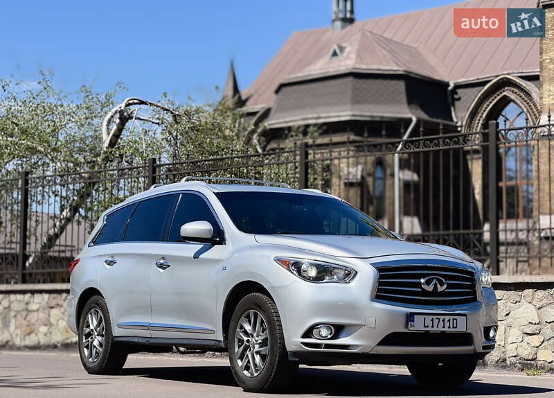 Внедорожник / Кроссовер Infiniti QX60 2014 в 