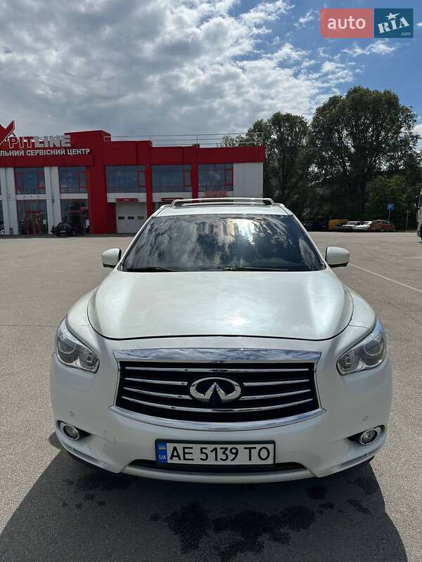 Позашляховик / Кросовер Infiniti QX60 2015 в Дніпрі