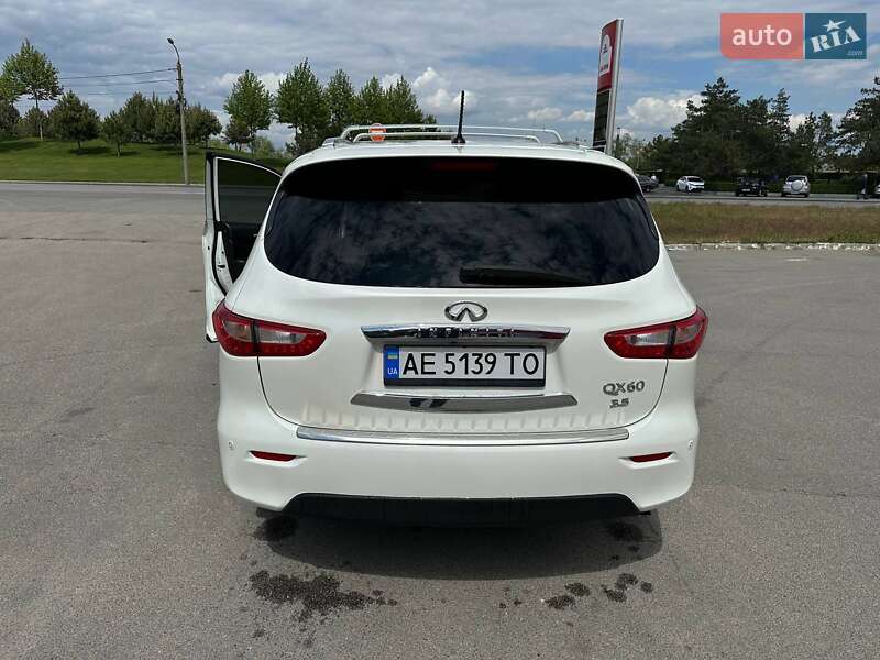 Позашляховик / Кросовер Infiniti QX60 2015 в Дніпрі