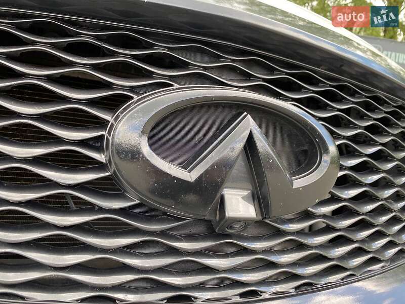 Позашляховик / Кросовер Infiniti QX60 2016 в Хмельницькому