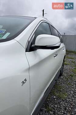 Внедорожник / Кроссовер Infiniti QX60 2016 в 