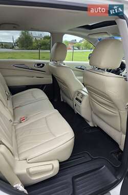 Внедорожник / Кроссовер Infiniti QX60 2016 в 