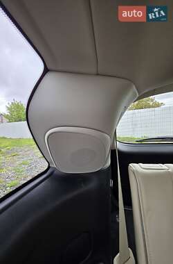 Внедорожник / Кроссовер Infiniti QX60 2016 в 