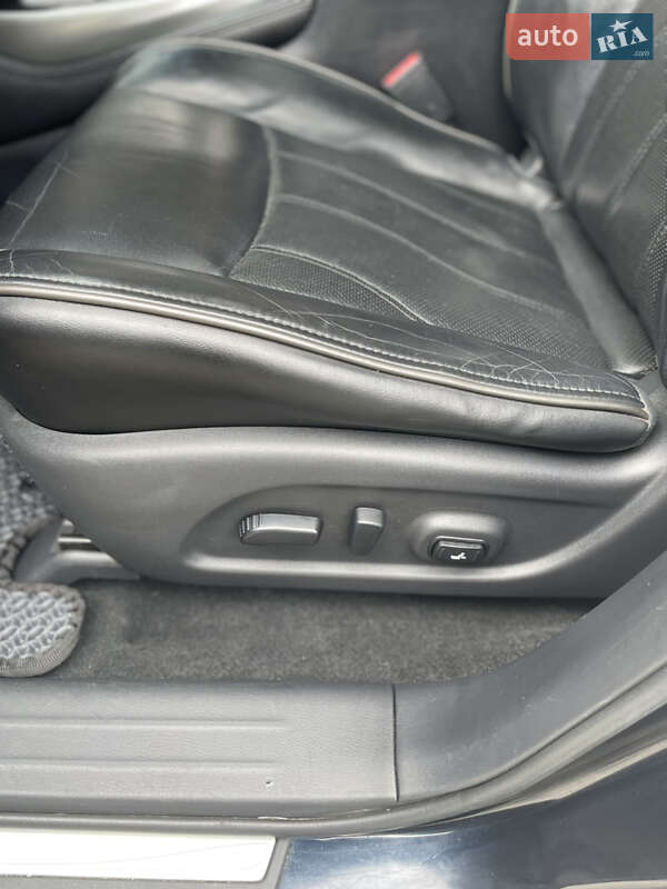 Внедорожник / Кроссовер Infiniti QX60 2015 в Ковеле