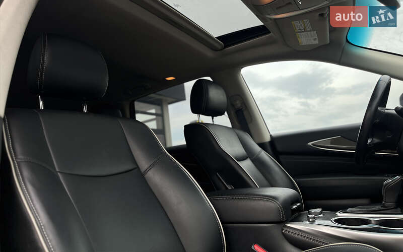 Внедорожник / Кроссовер Infiniti QX60 2020 в Мукачево