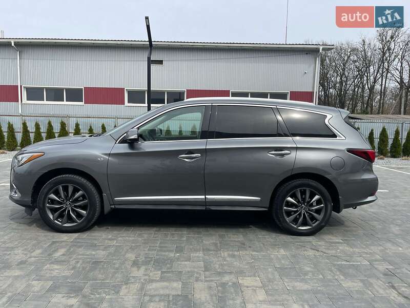 Позашляховик / Кросовер Infiniti QX60 2017 в Луцьку