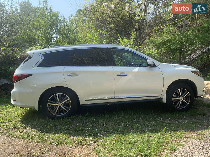Позашляховик / Кросовер Infiniti QX60 2017 в Києві