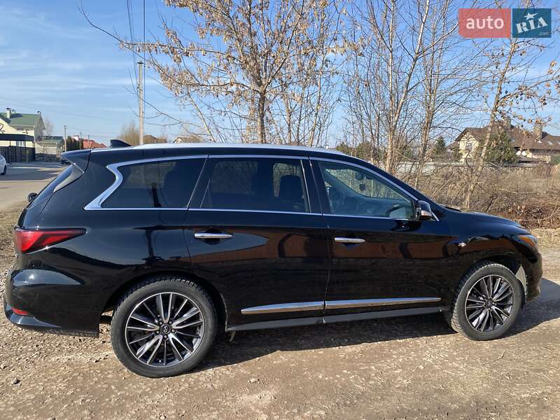 Внедорожник / Кроссовер Infiniti QX60 2018 в Софиевской Борщаговке