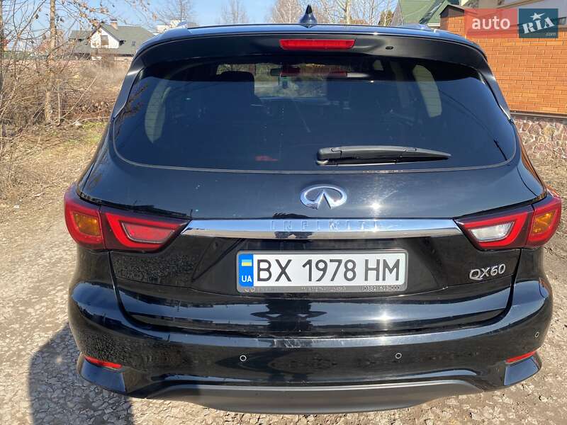 Внедорожник / Кроссовер Infiniti QX60 2018 в Софиевской Борщаговке