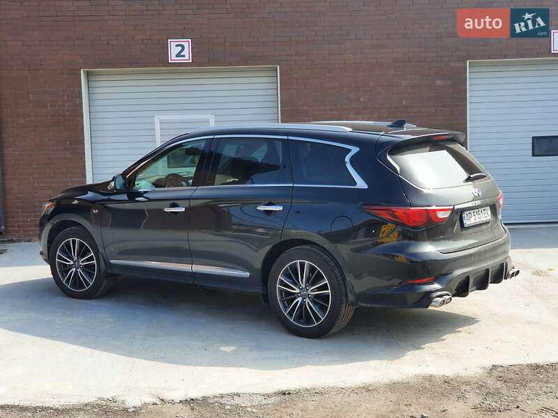 Внедорожник / Кроссовер Infiniti QX60 2016 в Киеве