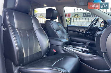 Внедорожник / Кроссовер Infiniti QX60 2015 в 