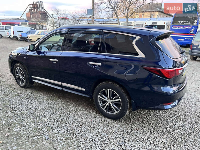 Внедорожник / Кроссовер Infiniti QX60 2017 в Ивано-Франковске