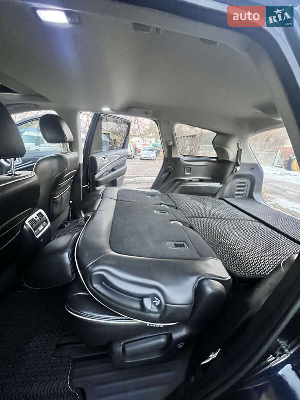 Внедорожник / Кроссовер Infiniti QX60 2017 в Ивано-Франковске