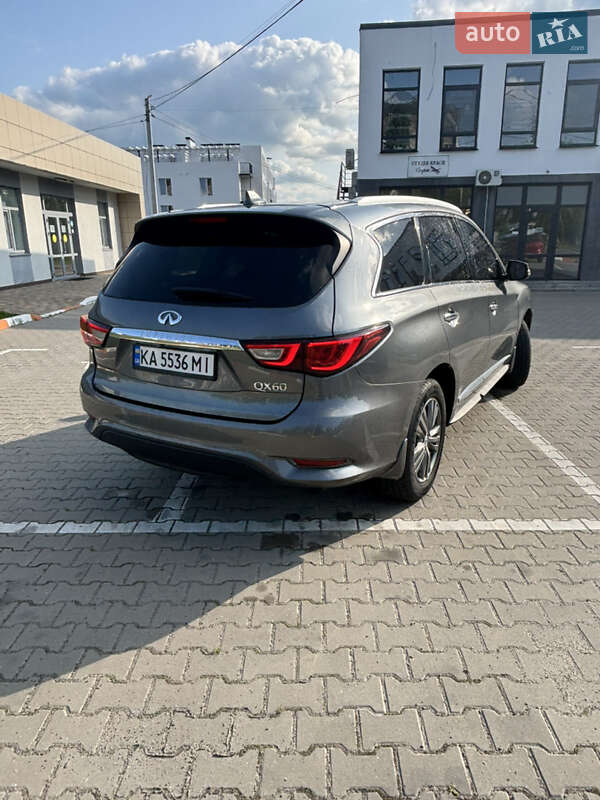Внедорожник / Кроссовер Infiniti QX60 2016 в Василькове