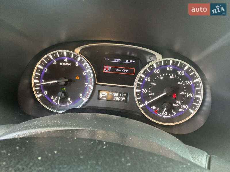 Внедорожник / Кроссовер Infiniti QX60 2016 в Василькове