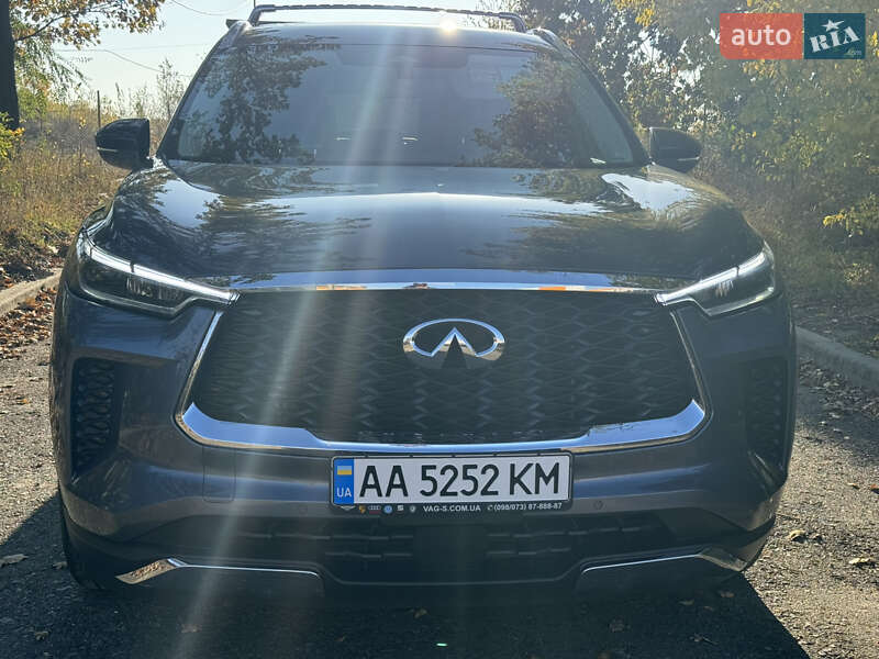 Внедорожник / Кроссовер Infiniti QX60 2022 в Киеве