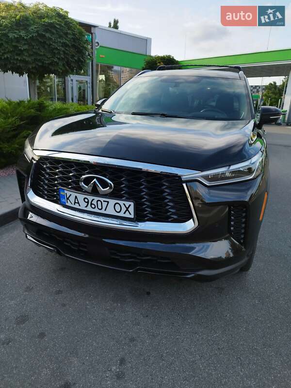 Внедорожник / Кроссовер Infiniti QX60 2022 в Киеве