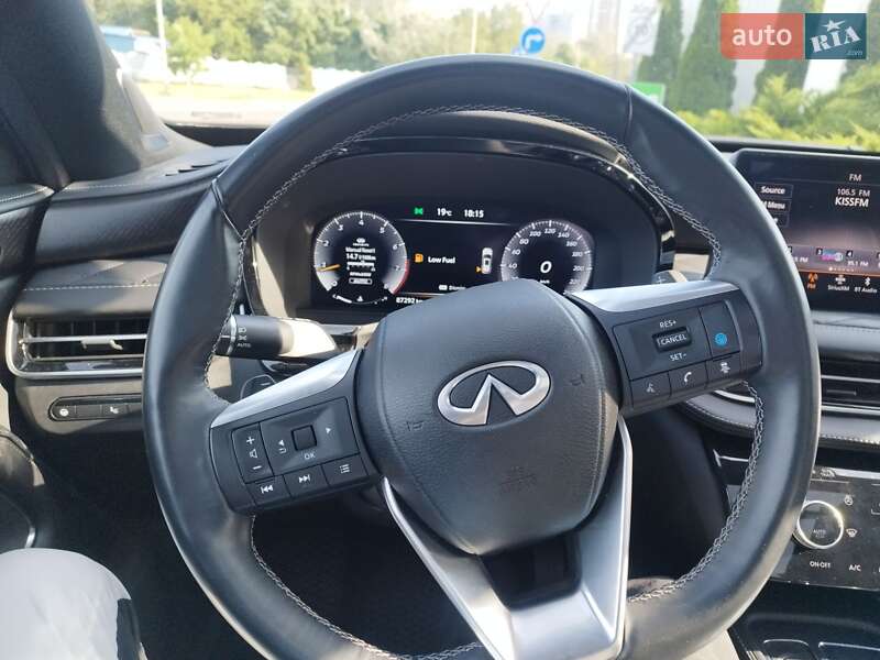 Внедорожник / Кроссовер Infiniti QX60 2022 в Киеве