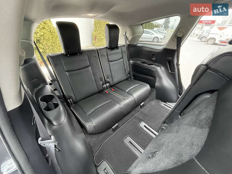 Внедорожник / Кроссовер Infiniti QX60 2016 в Белой Церкви