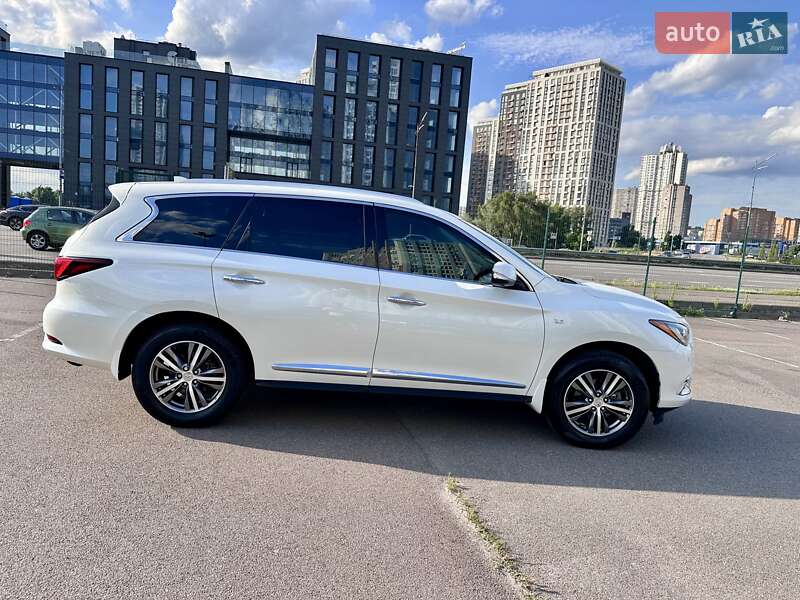 Позашляховик / Кросовер Infiniti QX60 2019 в Києві