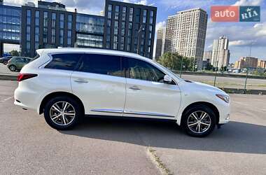 Внедорожник / Кроссовер Infiniti QX60 2019 в 