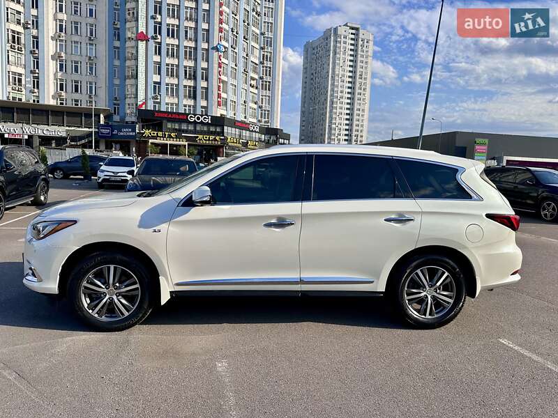 Позашляховик / Кросовер Infiniti QX60 2019 в Києві