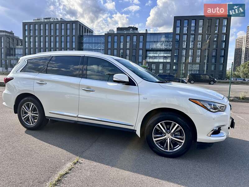 Позашляховик / Кросовер Infiniti QX60 2019 в Києві