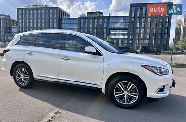 Внедорожник / Кроссовер Infiniti QX60 2019 в 