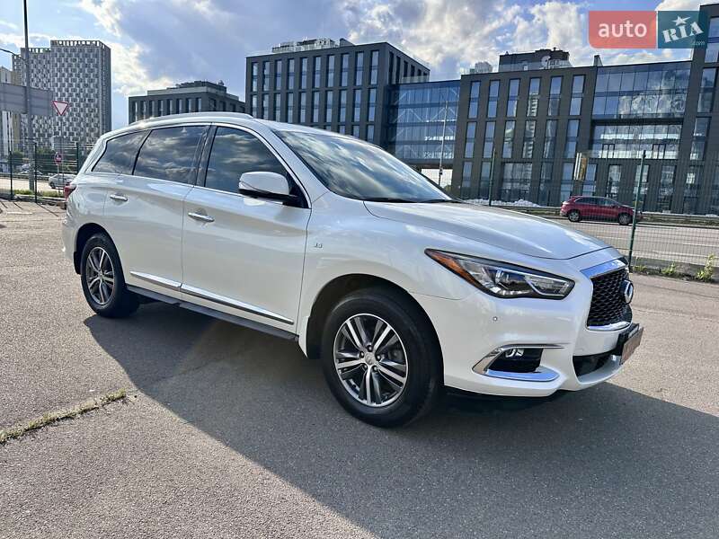 Позашляховик / Кросовер Infiniti QX60 2019 в Києві