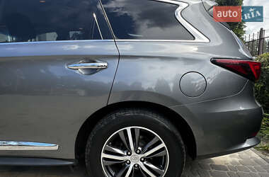 Позашляховик / Кросовер Infiniti QX60 2016 в 
