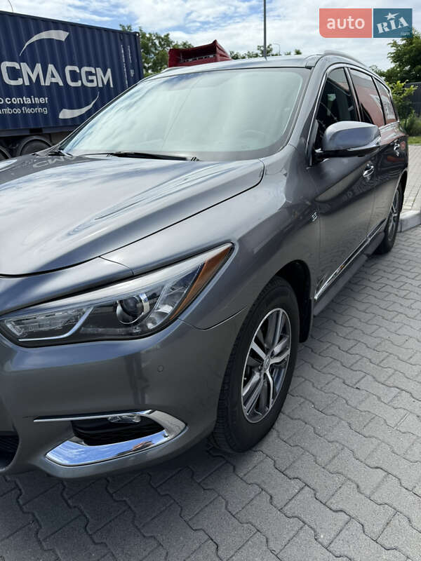 Внедорожник / Кроссовер Infiniti QX60 2016 в Киеве