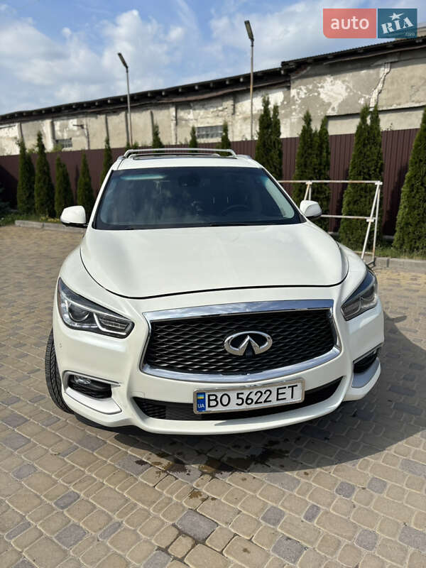 Внедорожник / Кроссовер Infiniti QX60 2017 в Тернополе