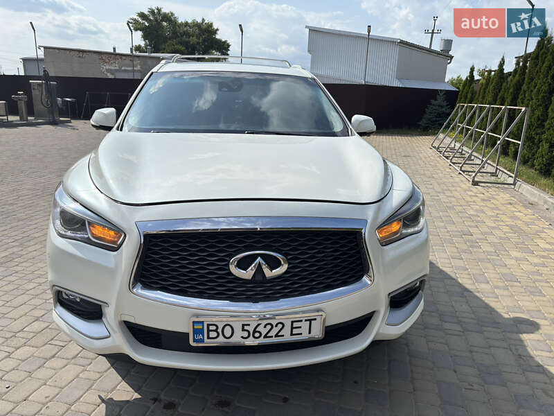 Внедорожник / Кроссовер Infiniti QX60 2017 в Тернополе