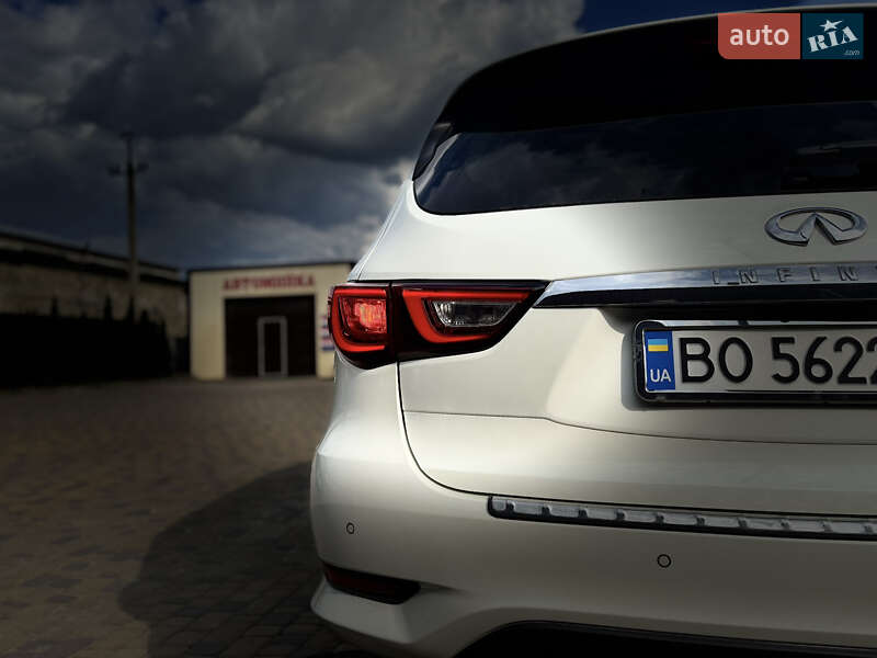 Внедорожник / Кроссовер Infiniti QX60 2017 в Тернополе