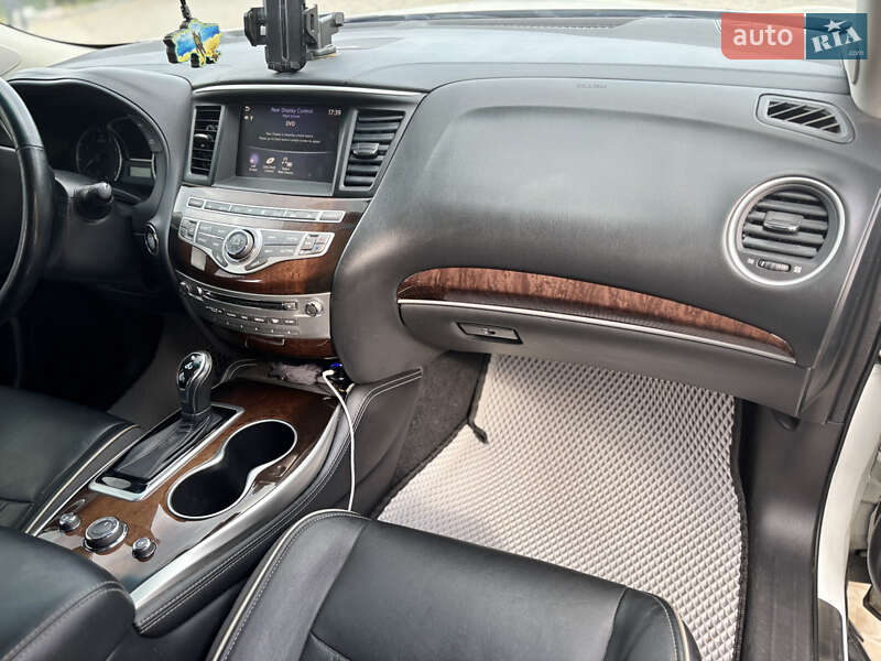 Внедорожник / Кроссовер Infiniti QX60 2017 в Тернополе