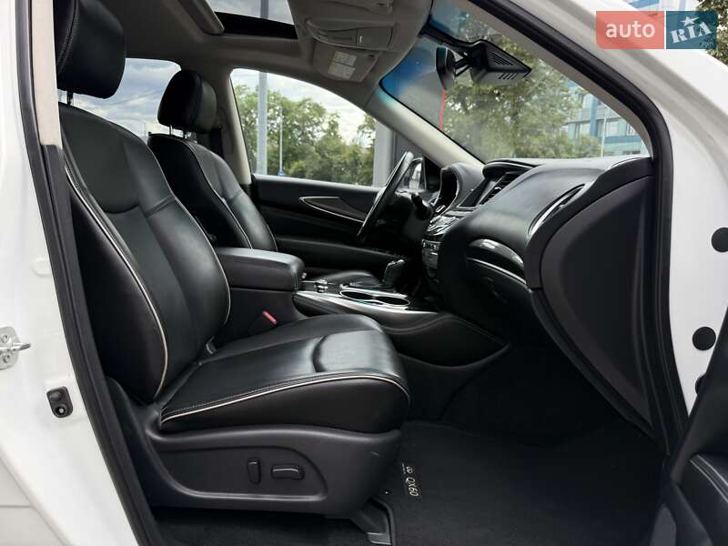 Позашляховик / Кросовер Infiniti QX60 2018 в Києві