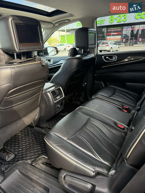 Внедорожник / Кроссовер Infiniti QX60 2016 в Киеве