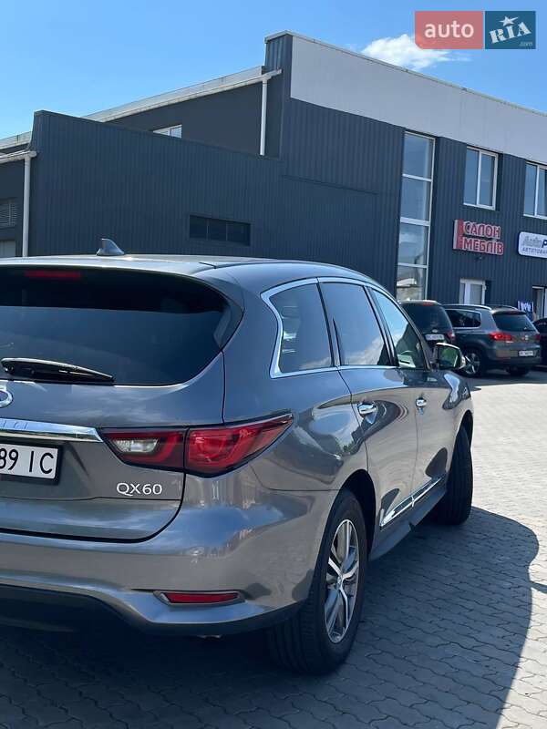 Внедорожник / Кроссовер Infiniti QX60 2019 в Стрые