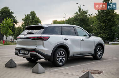 Внедорожник / Кроссовер Infiniti QX60 2023 в 