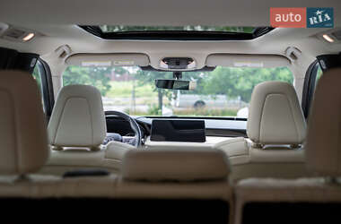 Внедорожник / Кроссовер Infiniti QX60 2023 в 
