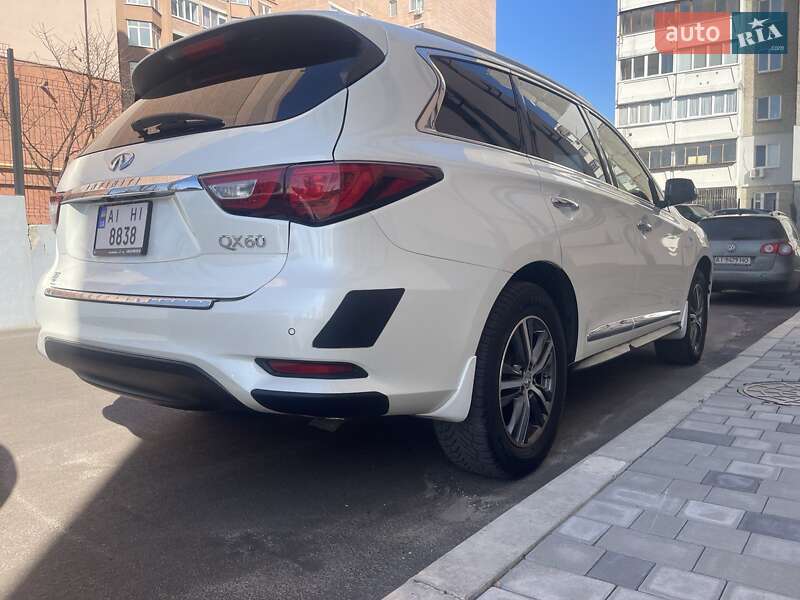 Внедорожник / Кроссовер Infiniti QX60 2017 в Василькове фото 6 Внедорожник / Кроссовер Infiniti QX60 2017 в Василькове