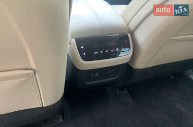 Внедорожник / Кроссовер Infiniti QX60 2022 в 