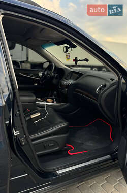 Внедорожник / Кроссовер Infiniti QX60 2015 в 
